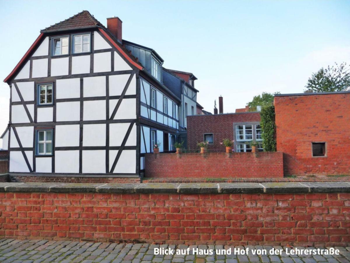 Haus Zur Eselsbruecke Lägenhet Tangermünde Exteriör bild