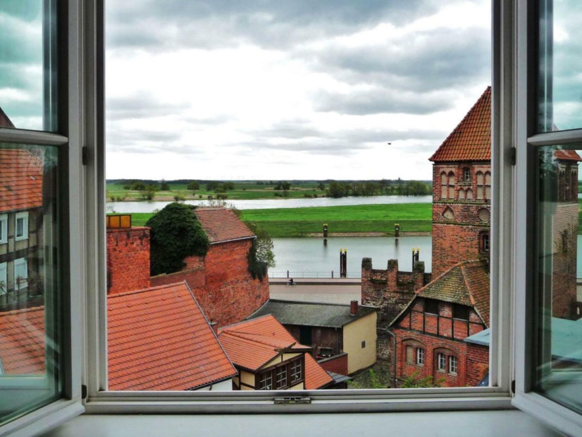 Haus Zur Eselsbruecke Lägenhet Tangermünde Exteriör bild